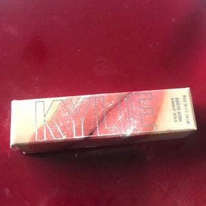 Kylie high gloss